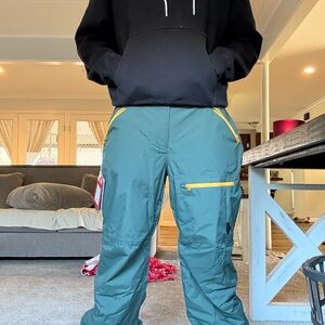 Green Cargo Pants